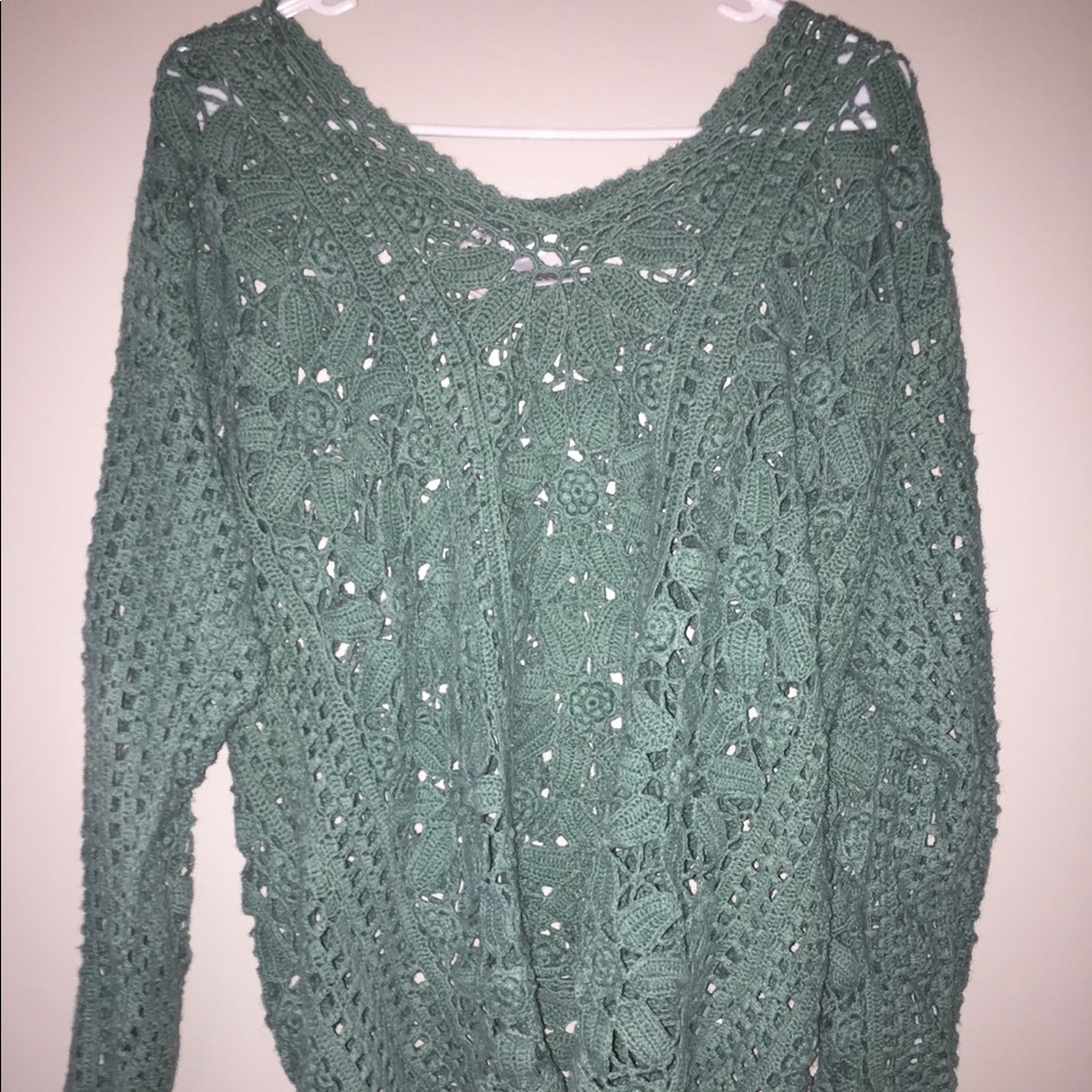 I•V•Y sweater